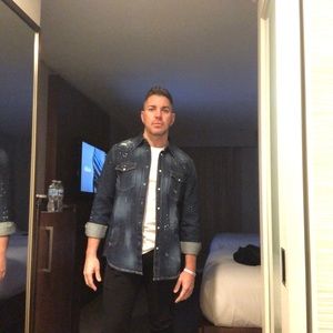 Meet your Posher, Brian